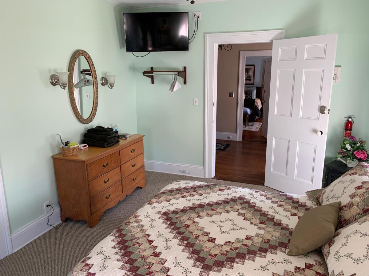 Centennial Inn Bed & Breakfast Conneaut Luaran gambar